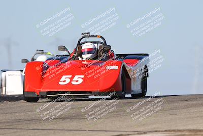 media/Oct-26-2025-CalClub SCCA (Sun) [[8ce1e69566]]/Group 6/Grapevine/